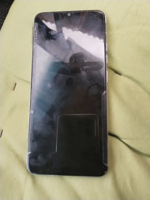 TECNO SPARK TECNO SPARK