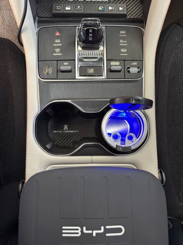 Пепельница BYD с LED-подсветкой — фото 2