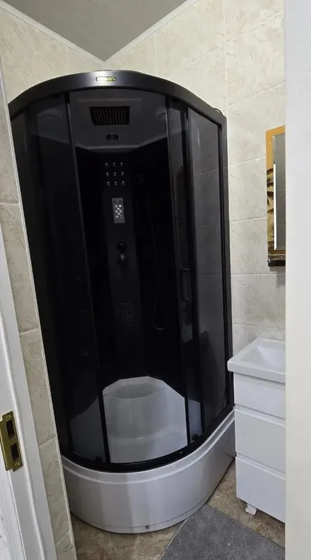 88 m² li 3 xonali kvartira sotiladi · ID 7133 6 88 m² li 3 xonali kvartira sotiladi · ID 7133 6