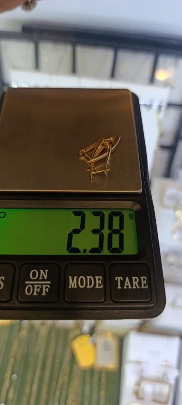Золотые серьги Клеш Евро модель проба 585, вес 4,30 8 Золотые серьги Клеш Евро модель проба 585, вес 4,30 8