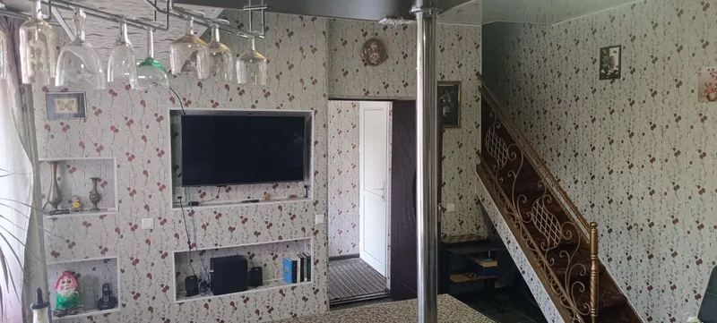Дача Чарвак своя по суточно бассейн 10*5. Бильярд, теннис, дом 2 этажа — фото 7