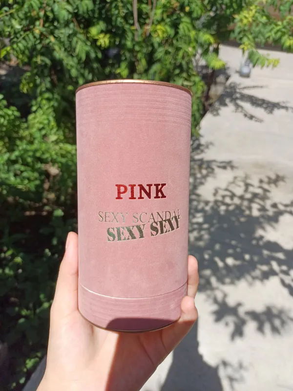 Pink sexy scandal Ayollar uchun feramon atir 1 Pink sexy scandal Ayollar uchun feramon atir 1