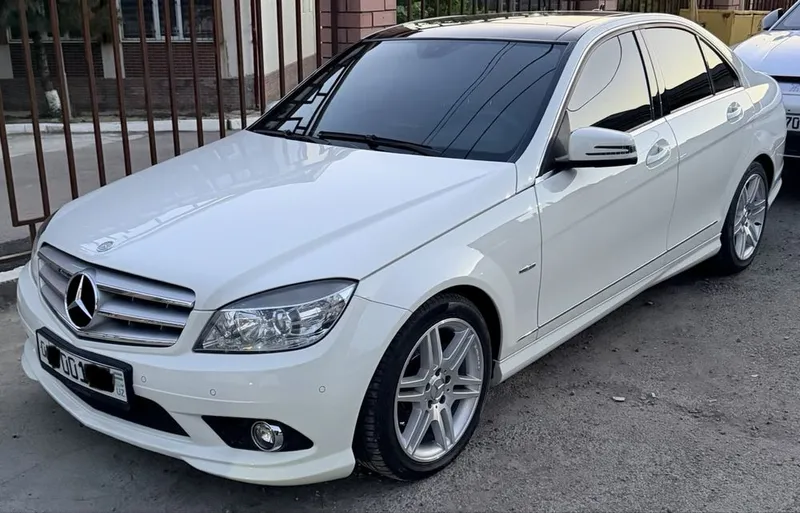 Mercedes w204 c-180 kompressor — фото 1