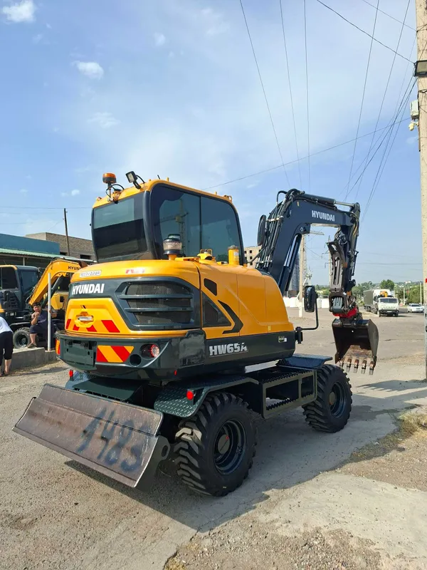 Hyundai 65 2024 2 Hyundai 65 2024 2