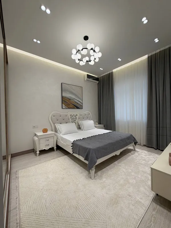 Mirzo Ulug‘bek tumanida 67 m² li 2 xonali kvartira sotiladi 6