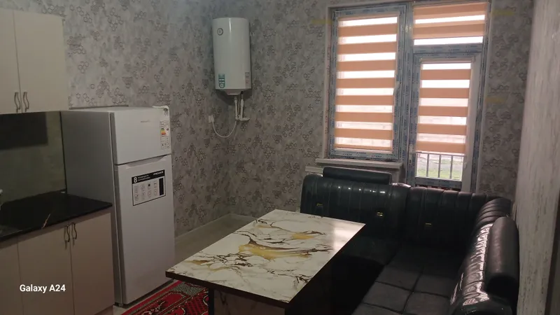 2 хонали кв сотилади Нурафшонда. 2 2 хонали кв сотилади Нурафшонда. 2