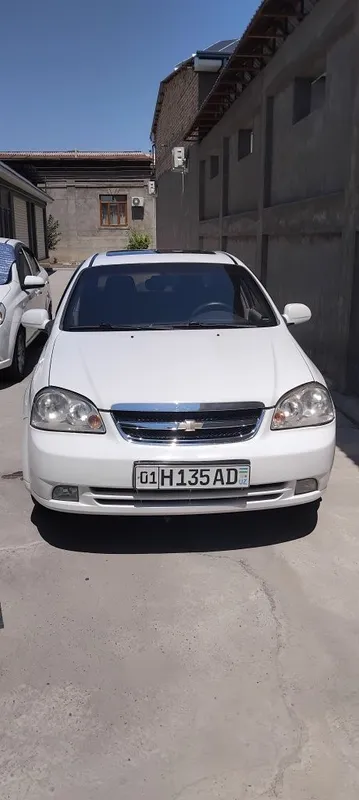 Lasetti 1.8 metan gazi bor 1
