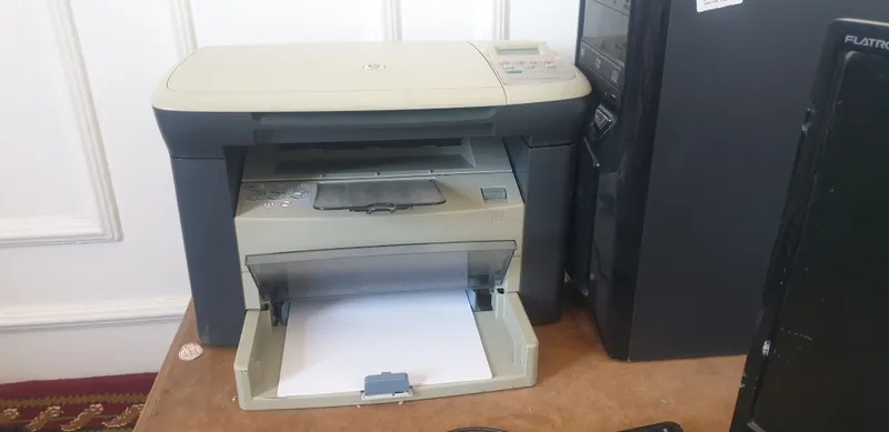 printer HP 1050 — фото 2