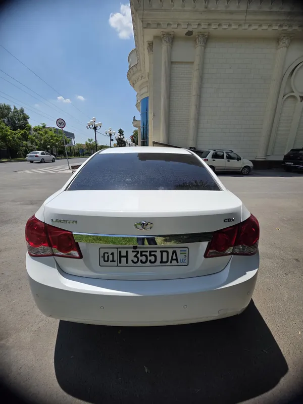 Cruze 1.6 mehanika 64 000km — фото 3