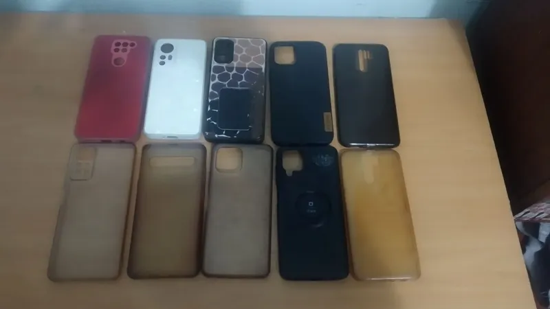 Продам чехлы для телефонов 2 Продам чехлы для телефонов 2