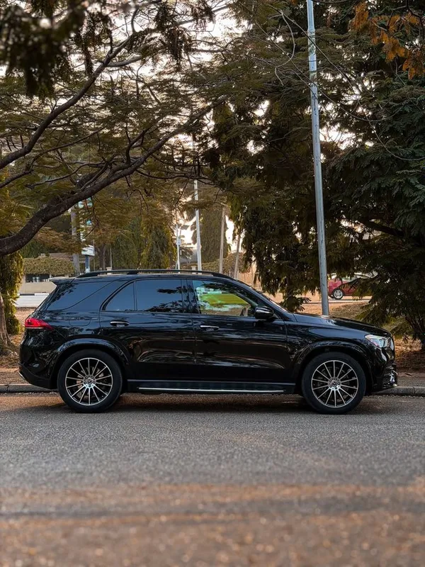 Новый Mercedes-Benz GLE 450 4MATIC — фото 3