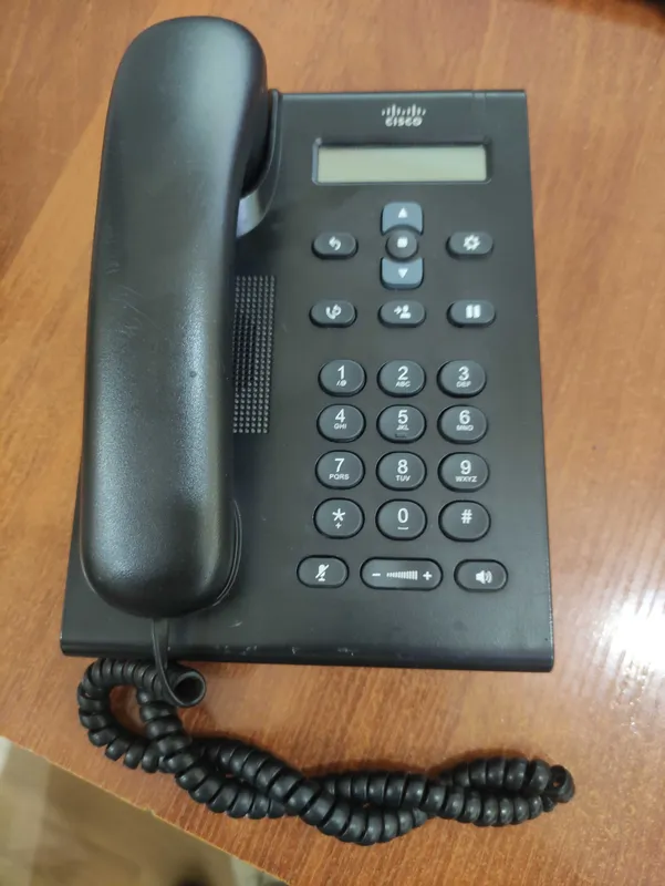ИП телефон IP telefon Cisco SIP Phone CP-3905 1 ИП телефон IP telefon Cisco SIP Phone CP-3905 1