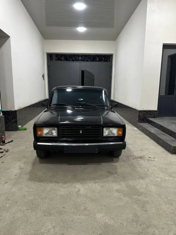JIGULI 2107 Qora