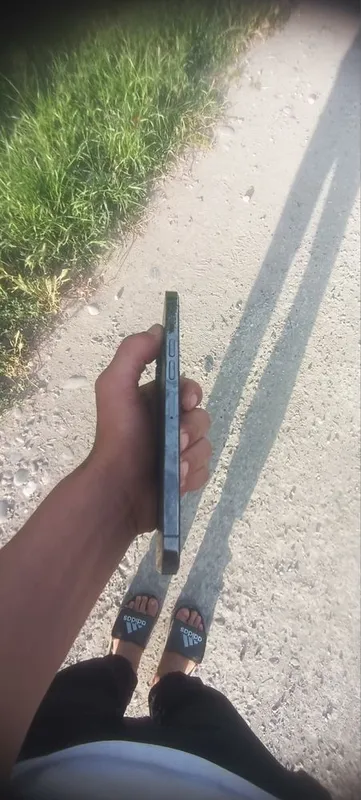 Iphone 13 pro max holadi zoʻr yomkost 86% xotira 128 gb rangi qora — фото 2