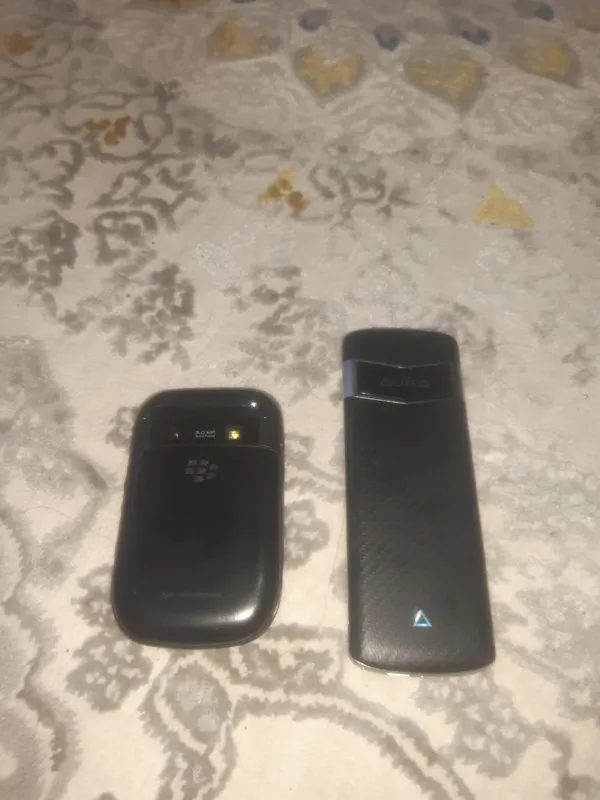Blackberry va novey aura — фото 2 Blackberry va novey aura — фото 2