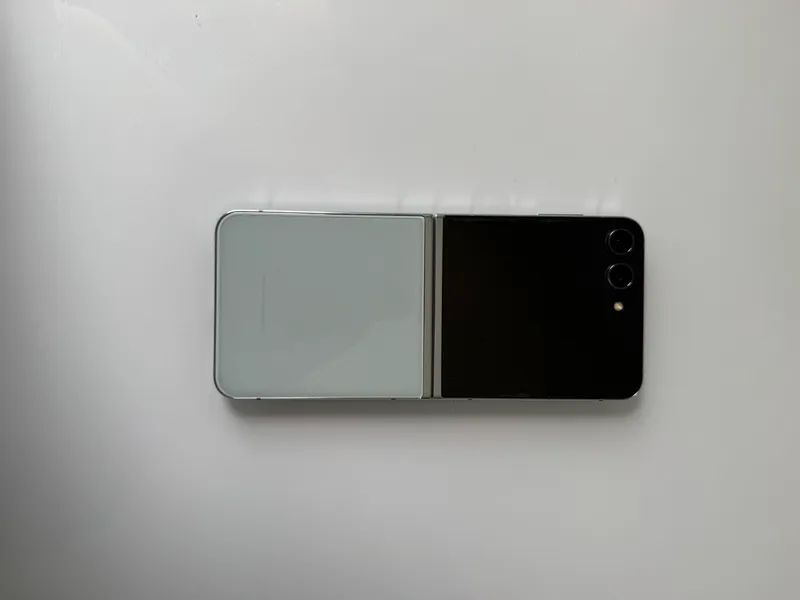 Samsung z flip 5 — фото 5
