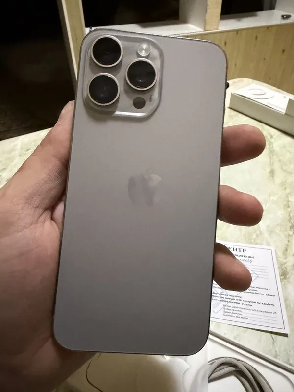IPhone 15 pro max 256 titanium — фото 1
