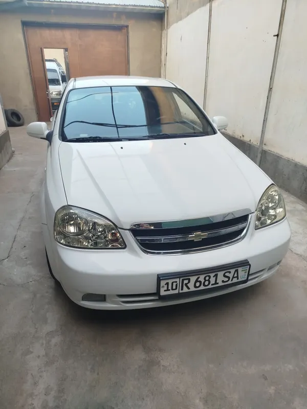 lacetti 1.8 2011 г. 1