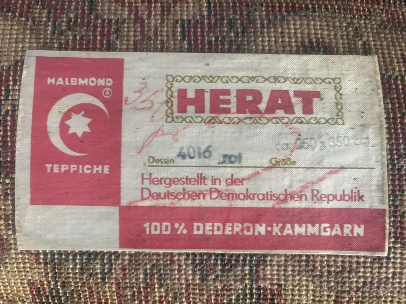 Немецкий ковры HERAT размер 2.50/3.50 в идеальном состоянии