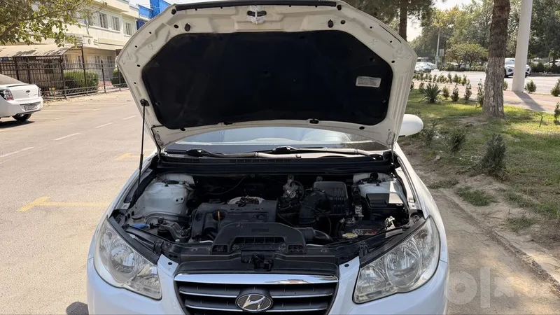 Srochna Hyundai avante 2008 sotiladi 4 Srochna Hyundai avante 2008 sotiladi 4