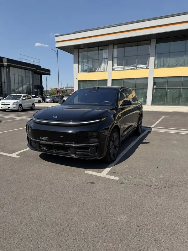 Lixiang L7 ultra рестайлинг 1 Lixiang L7 ultra рестайлинг 1