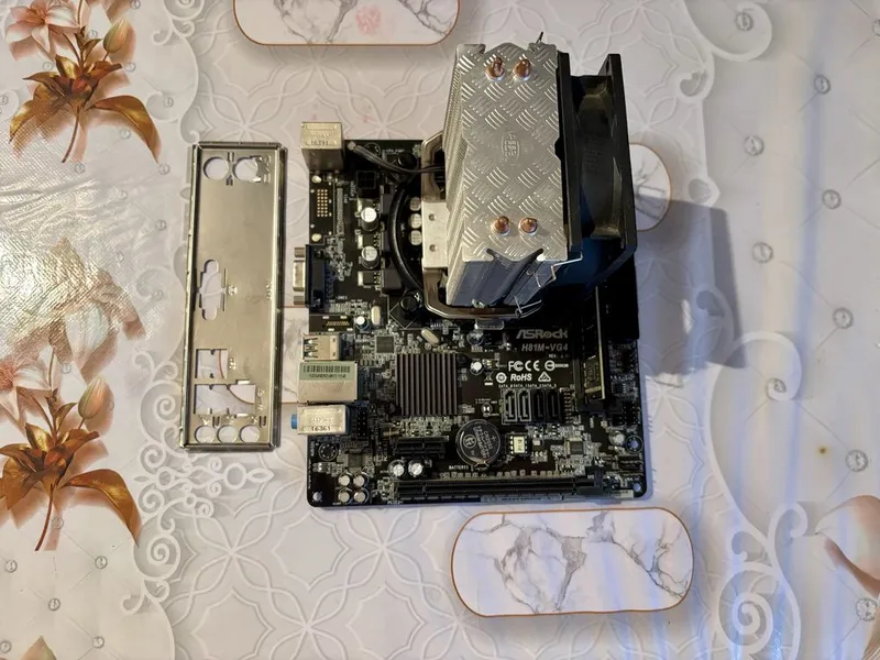 жосткий диск Toshiba 1TB 2.5 slim
