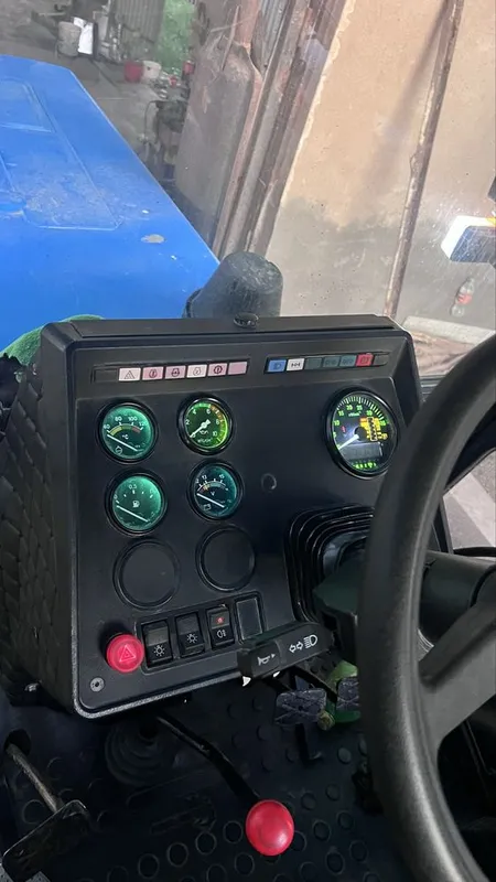 Traktor 80.1 sotiladi ! Xolati zoʻrrrr 6 Traktor 80.1 sotiladi ! Xolati zoʻrrrr 6