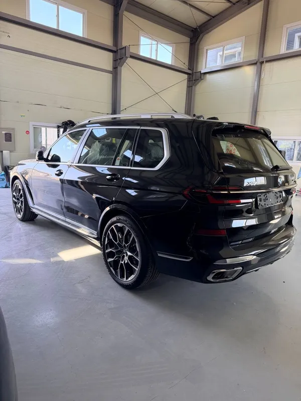 Bmw x7 xDrive40i — фото 3 Bmw x7 xDrive40i — фото 3