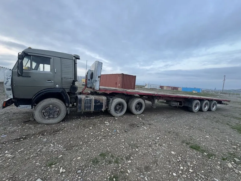 Kamaz plashatka. Камаз плошатка — фото 1