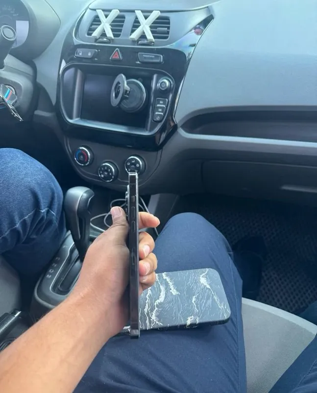 Iphone 14 pro max 4