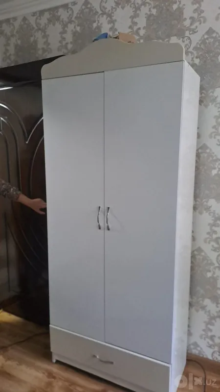 Bolalar shkafi sotiladi Bolalar shkafi sotiladi