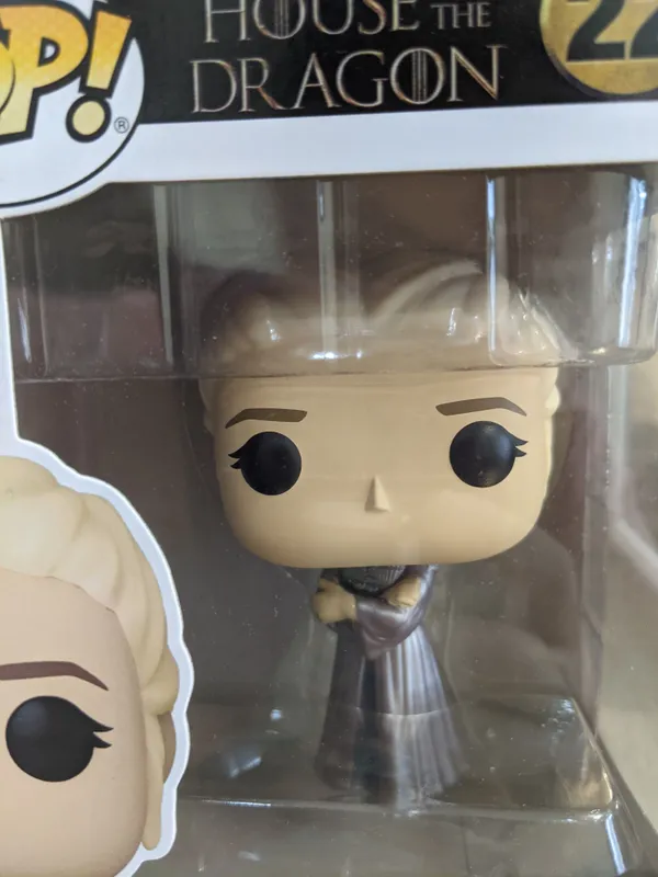 Funko pop Дом Дракона Рейнира Таргариен — фото 4