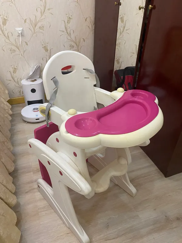 Детский стол для кормления