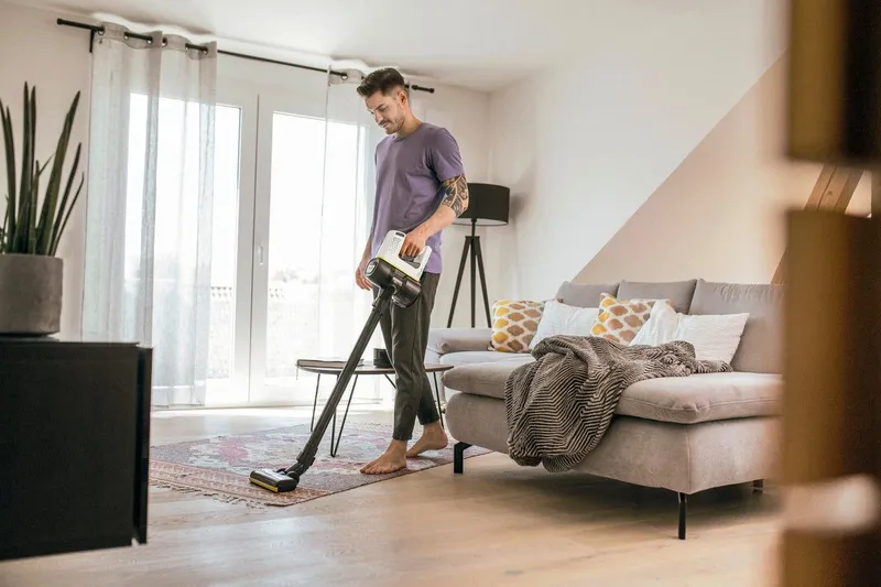 Аккумуляторный пылесос karcher VC 4 Cordless — фото 2