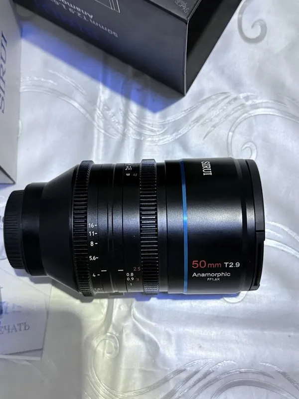 SONY. SIRUI 50mm Anamorphic 2 SONY. SIRUI 50mm Anamorphic 2