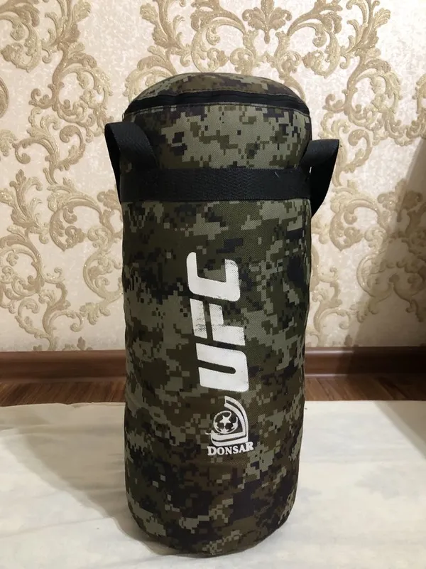 Боксерский мешок UFC DONSAR