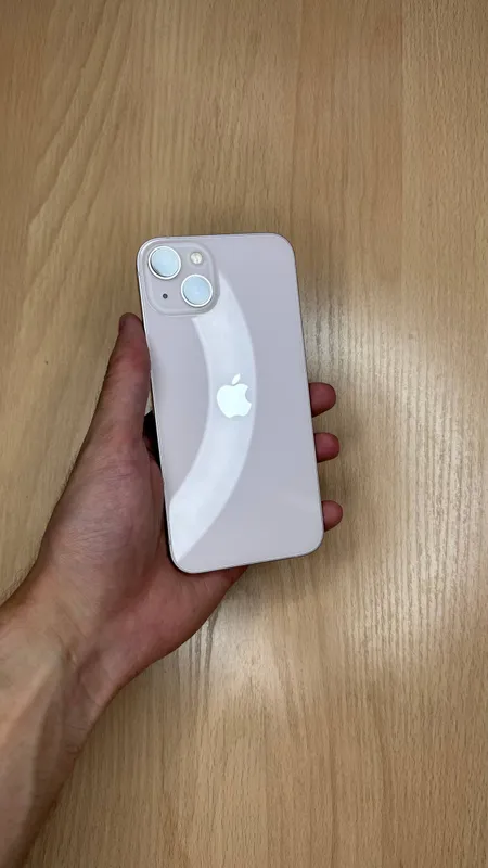 iPhone 13 1 iPhone 13 1