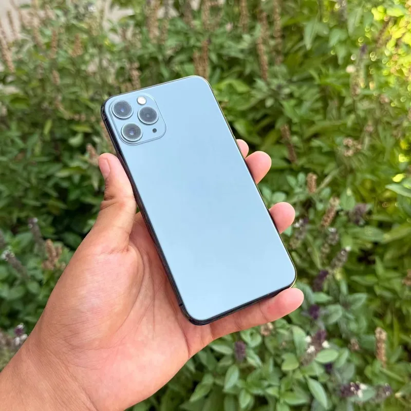IPhone 11 Pro ZA/A region 2 sim 1 IPhone 11 Pro ZA/A region 2 sim 1