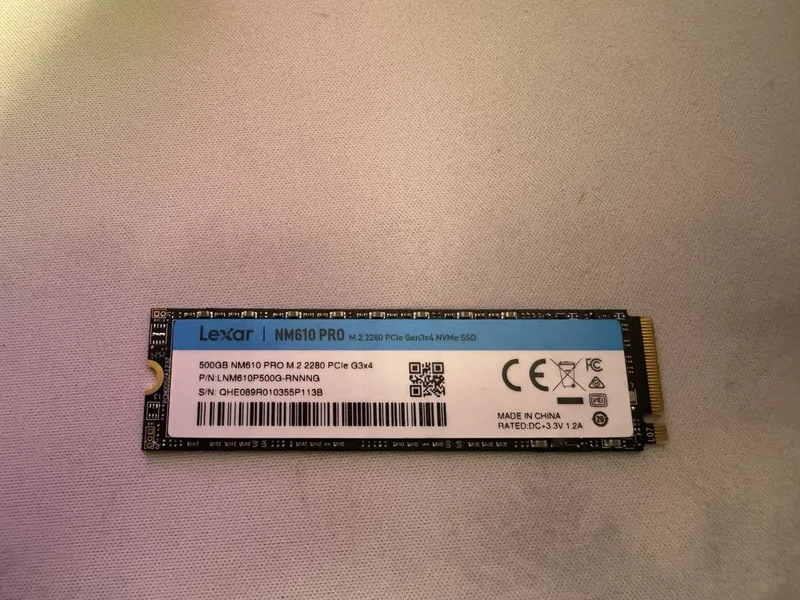 Продам ssd lexar 610pro