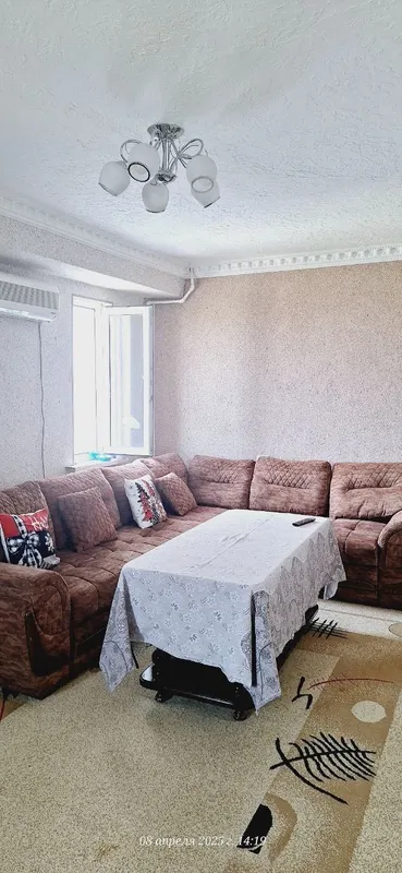 Продам свою кВ метро Новза