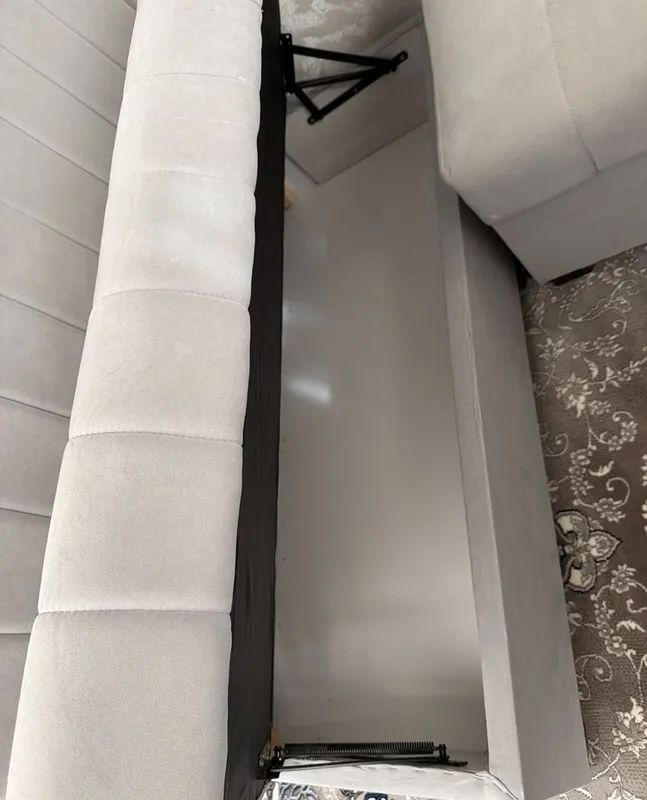Компактные диваны, 2 штуки 3 Компактные диваны, 2 штуки 3