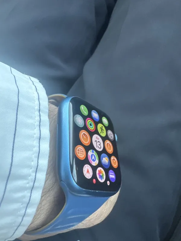 Apple watch 7 3 Apple watch 7 3