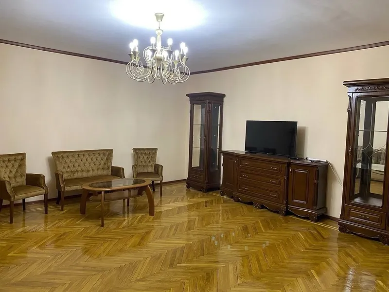 5/2/5 · Mirzo Ulug'bek · ID:1334 3 5/2/5 · Mirzo Ulug'bek · ID:1334 3