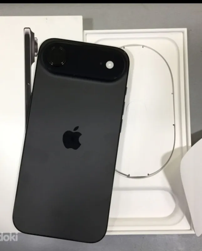 Iphone 17 Air Black — фото 2