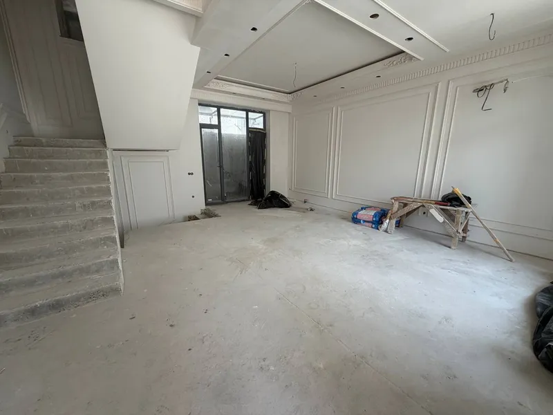 Просторный коттедж 300 м² в комплексе Alfraganus с террасой и подвалом — фото 4