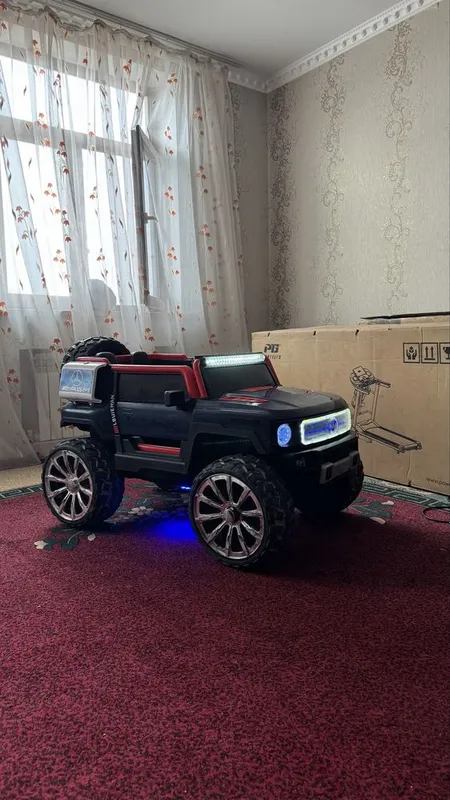 Детские машины двухместные 2штук 2 Детские машины двухместные 2штук 2