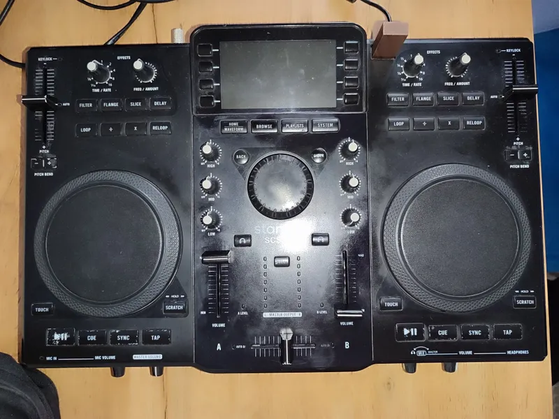 DJ kontroller Stanton SCS.4DJ 3 DJ kontroller Stanton SCS.4DJ 3