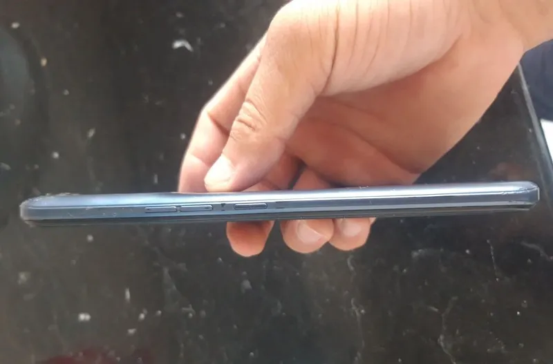 Tecno spark 8C holati yaxshi 3