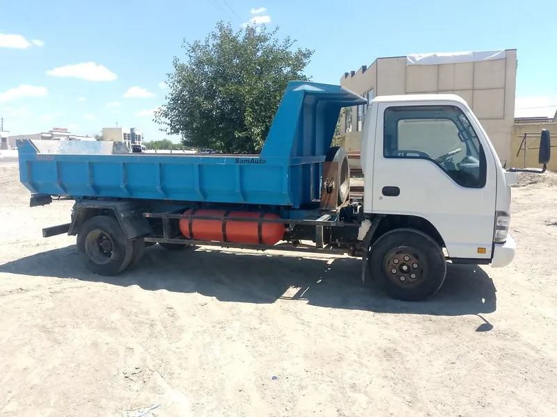Isuzi samosval 2014yil 39.000km holati zoʻr 5