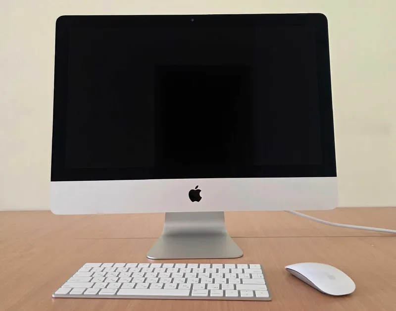 Apple iMac 21,5" 2017 A1418 2 Apple iMac 21,5" 2017 A1418 2